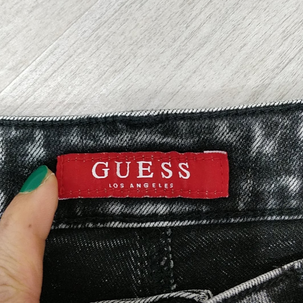 Guess dark wash ripped ankle jeans - Picture 6 of 9